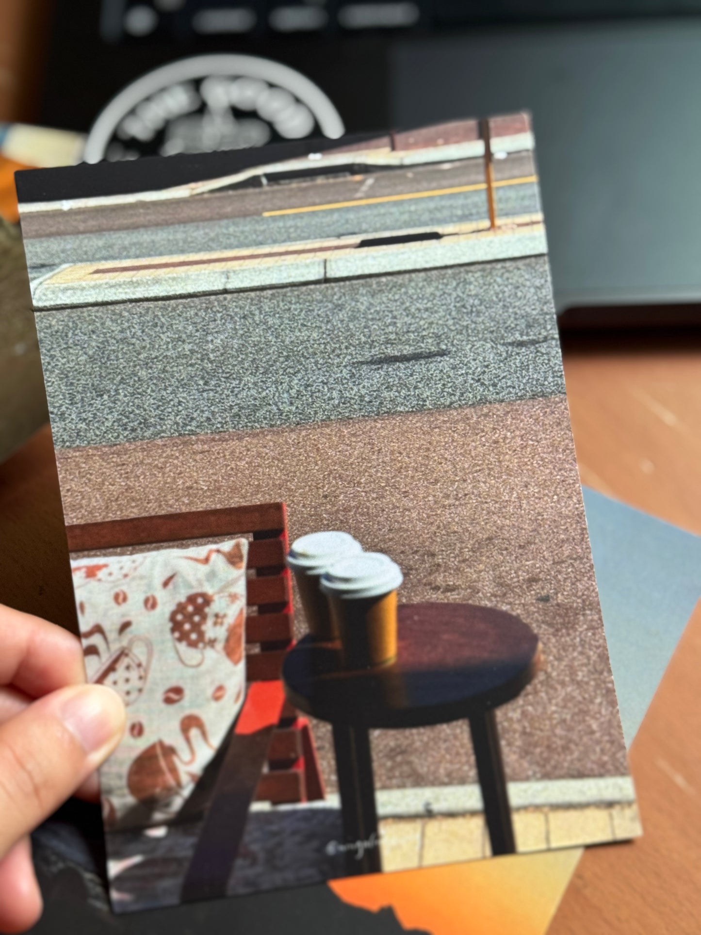 blurred coffee cups